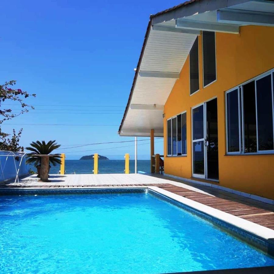Mansao Ouro Verde Vlc Frente Para O Mar Com Piscina Piçarras エクステリア 写真